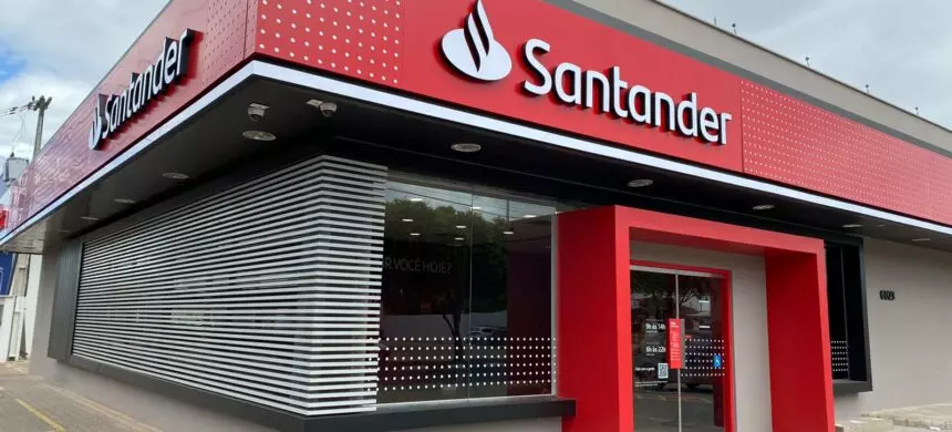 Santander é multado em mais de R$ 9 milhões por negativação indevida de servidores públicos